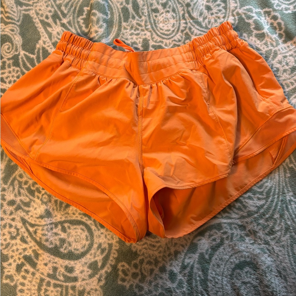 Lululemon Hotty hot short